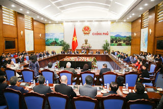 Tổ quốc luôn lắng nghe hơi thở, ý kiến đóng góp của bà con kiều bào Tổ quốc luôn lắng nghe hơi thở, ý kiến đóng góp của bà con kiều bào