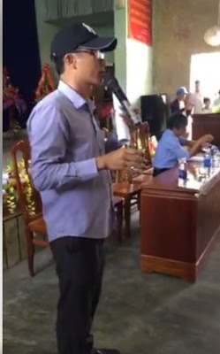 Khi cái ác lên ngôi Khi cái ác lên ngôi