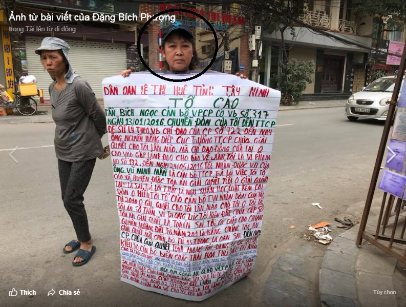 Trò kiếm cơm của “dân oan” nhân dịp đầu năm mới Trò kiếm cơm của “dân oan” nhân dịp đầu năm mới