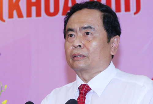 Ông Trần Thanh Mẫn, Trần Cẩm Tú được bầu vào Ban bí thư Ông Trần Thanh Mẫn, Trần Cẩm Tú được bầu vào Ban bí thư