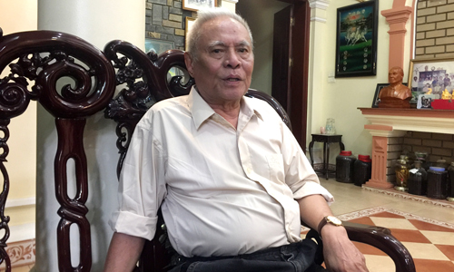 Công tác cán bộ: Phải nghe dân!