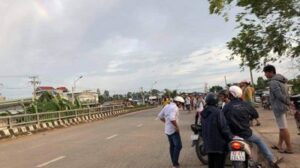 Thiếu uý biên phòng bắn 3 đồng đội bị thương ở Long An vẫn đang cố thủ, chưa chịu trình diện