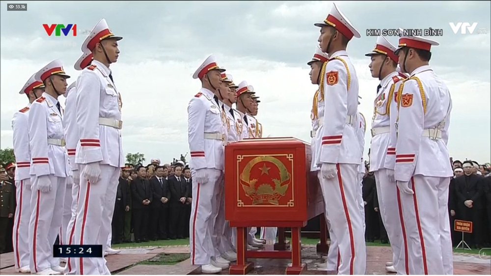 Lễ an táng Chủ tịch nước Trần Đại Quang tại quê nhà Lễ an táng Chủ tịch nước Trần Đại Quang tại quê nhà