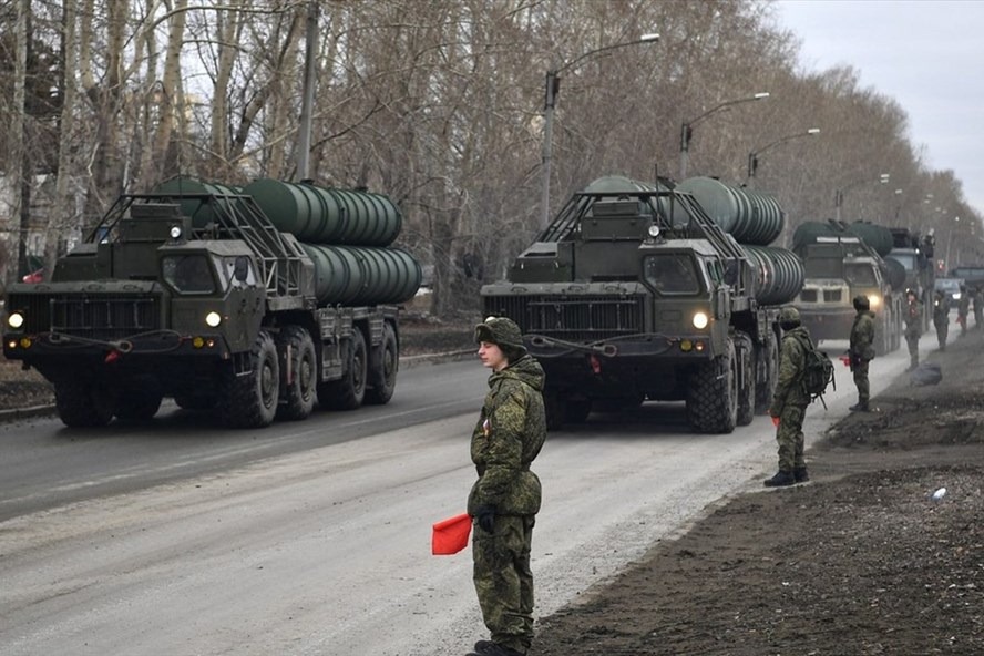 Nga "dằn mặt" Israel đừng động đến Syria