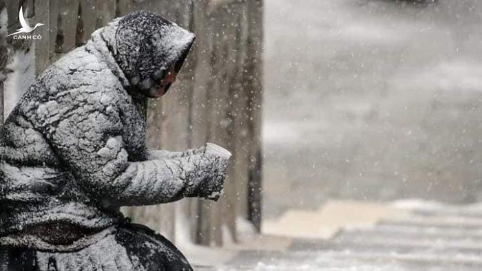 Nước Mỹ thật vĩ đại và “dân chủ” khi vào đông Nước Mỹ thật vĩ đại và “dân chủ” khi vào đông