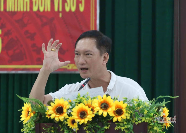 Cử tri quận 5 bức xúc khi ông Tất Thành Cang còn được trọng dụng Cử tri quận 5 bức xúc khi ông Tất Thành Cang còn được trọng dụng