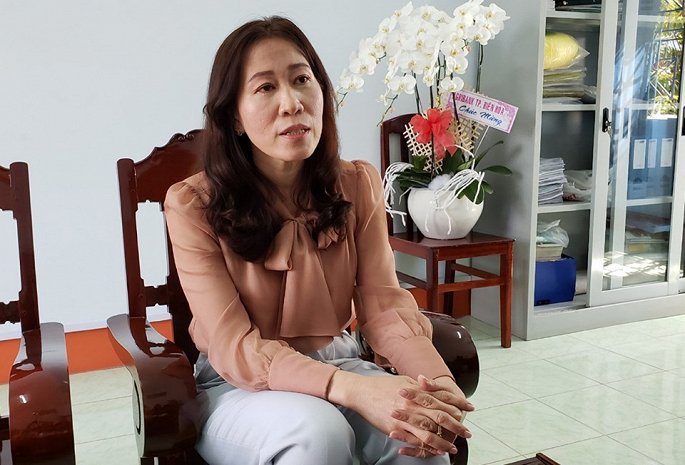 Ba học sinh tiểu học văng khỏi xe đưa đón, rơi xuống đường: Nhà trường lên tiếng