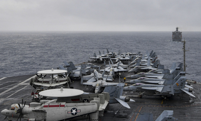 Nhóm tác chiến tàu sân bay Mỹ tiến vào Biển Đông Nhóm tác chiến tàu sân bay Mỹ tiến vào Biển Đông