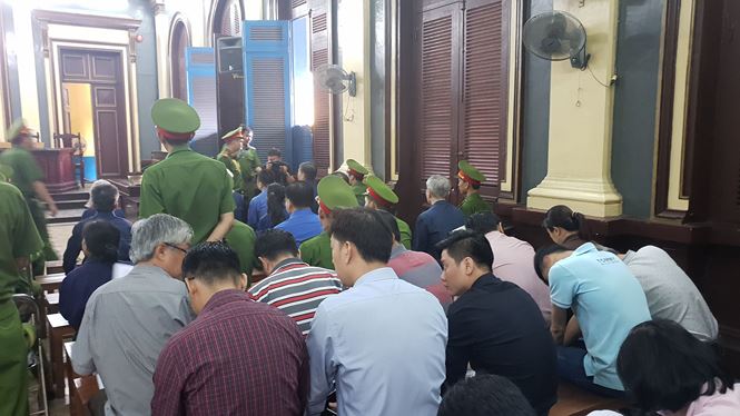 Nguyên lãnh đạo Ngân hàng Đông Á 'thoát tội' nhờ luật mới