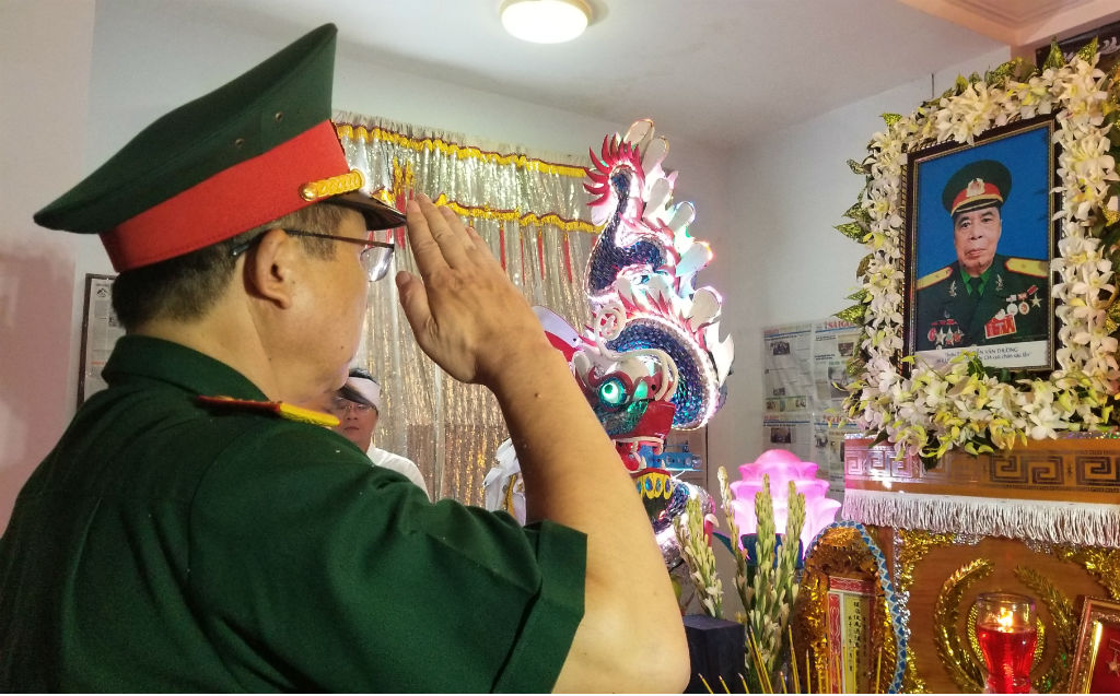 Tiễn đưa Thiếu tá tình báo Nguyễn Văn Thương về đất mẹ