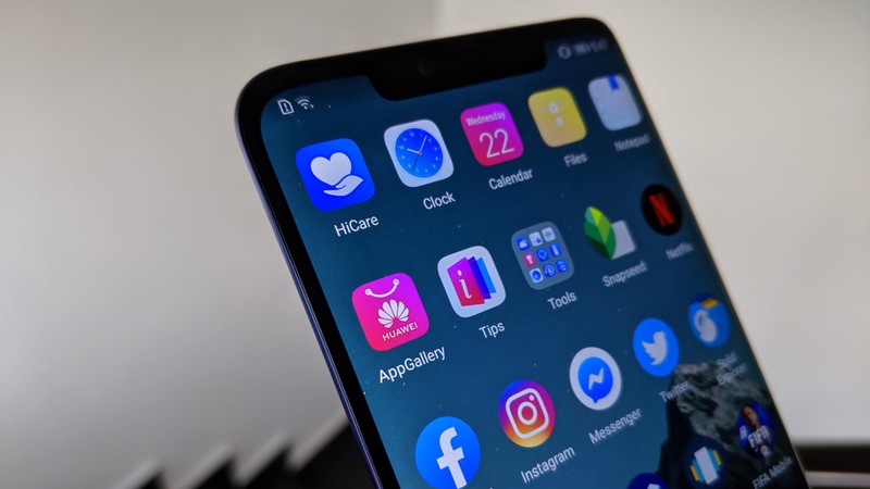 Bị tấn công trên mọi mặt trận, Huawei đã tìm ra phương án B để thay thế Android, Play Store