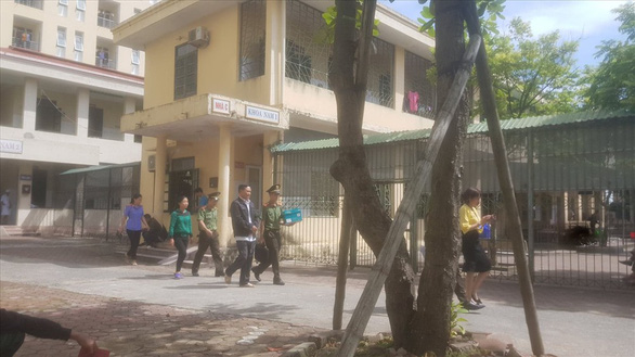 Bắt tạm giam 3 bác sĩ đều là trưởng khoa Bệnh viện Tâm thần Bắt tạm giam 3 bác sĩ đều là trưởng khoa Bệnh viện Tâm thần