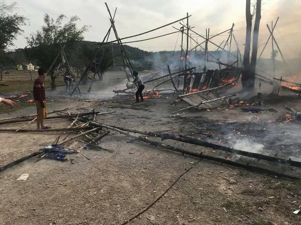 Hang đá giáng sinh giáo xứ Phúc Lộc bị cháy: Lại trò dựng cảnh vu cáo Hang đá giáng sinh giáo xứ Phúc Lộc bị cháy: Lại trò dựng cảnh vu cáo