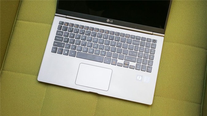 Điểm danh những laptop pin tốt nhất hiện nay