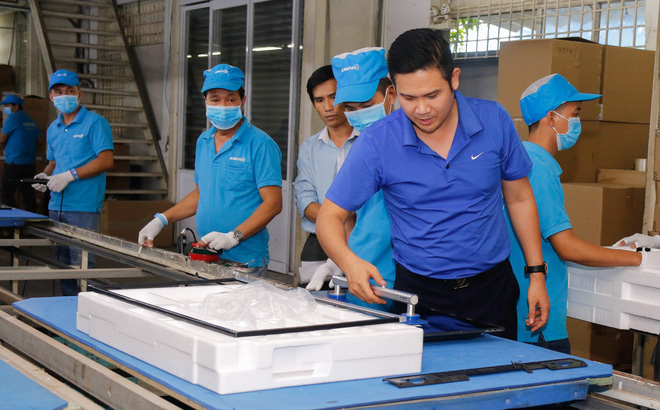 KHỞI TỐ VỤ CÔNG TY NHẬP HÀNG TRUNG QUỐC GẮN MÁC ASANZO