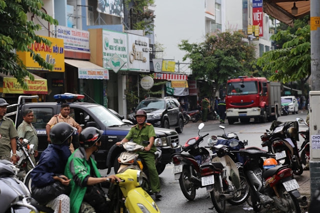 Bắt được đối tượng nữ cướp 2 tỷ ở Ngân hàng Techcombank Bắt được đối tượng nữ cướp 2 tỷ ở Ngân hàng Techcombank