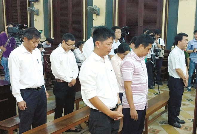 Vụ thuốc ung thư giả VN Pharma: ĐỀ NGHỊ KHỞI TỐ CÁN BỘ CỤC QUẢN LÝ DƯỢC Vụ thuốc ung thư giả VN Pharma: ĐỀ NGHỊ KHỞI TỐ CÁN BỘ CỤC QUẢN LÝ DƯỢC