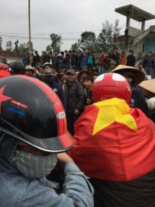 NÓNG: LM NGUYỄN ĐỨC NHÂN QUẢN XỨ GIÁO XỨ KẺ GAI XUI CHIÊN CHIẾM ĐẤT ĐỂ XÂY NHÀ NGUYỆN NÓNG: LM NGUYỄN ĐỨC NHÂN QUẢN XỨ GIÁO XỨ KẺ GAI XUI CHIÊN CHIẾM ĐẤT ĐỂ XÂY NHÀ NGUYỆN