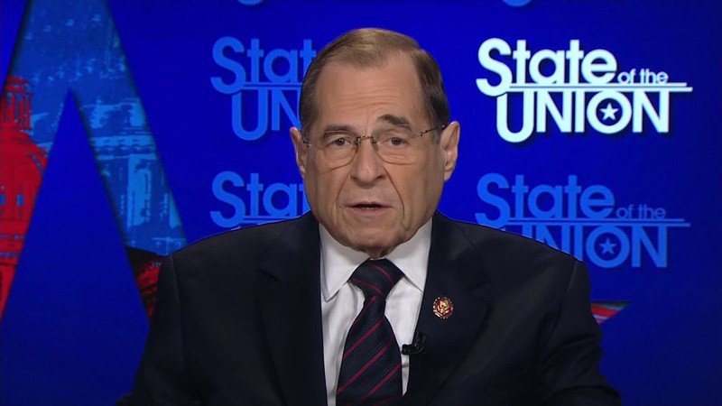 Phe Dân chủ dồn hết sức vào điều khoản luận tội ông Trump Phe Dân chủ dồn hết sức vào điều khoản luận tội ông Trump