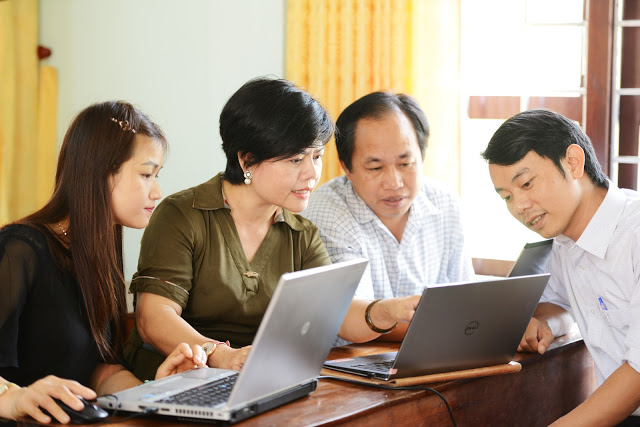 Phòng, chống những biểu hiện 'tự diễn biến', 'tự chuyển hóa' trong đội ngũ cán bộ, đảng viên dưới tác động của cuộc Cách mạng công nghiệp lần thứ tư