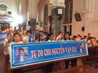 HÀNH ĐỘNG TIẾP TAY CHO TỘI ÁC CỦA CÁC LINH MỤC CỰC ĐOAN HÀNH ĐỘNG TIẾP TAY CHO TỘI ÁC CỦA CÁC LINH MỤC CỰC ĐOAN