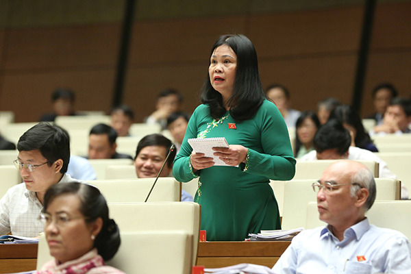 Biệt phủ vẫn sừng sững sau những ồn ào Biệt phủ vẫn sừng sững sau những ồn ào