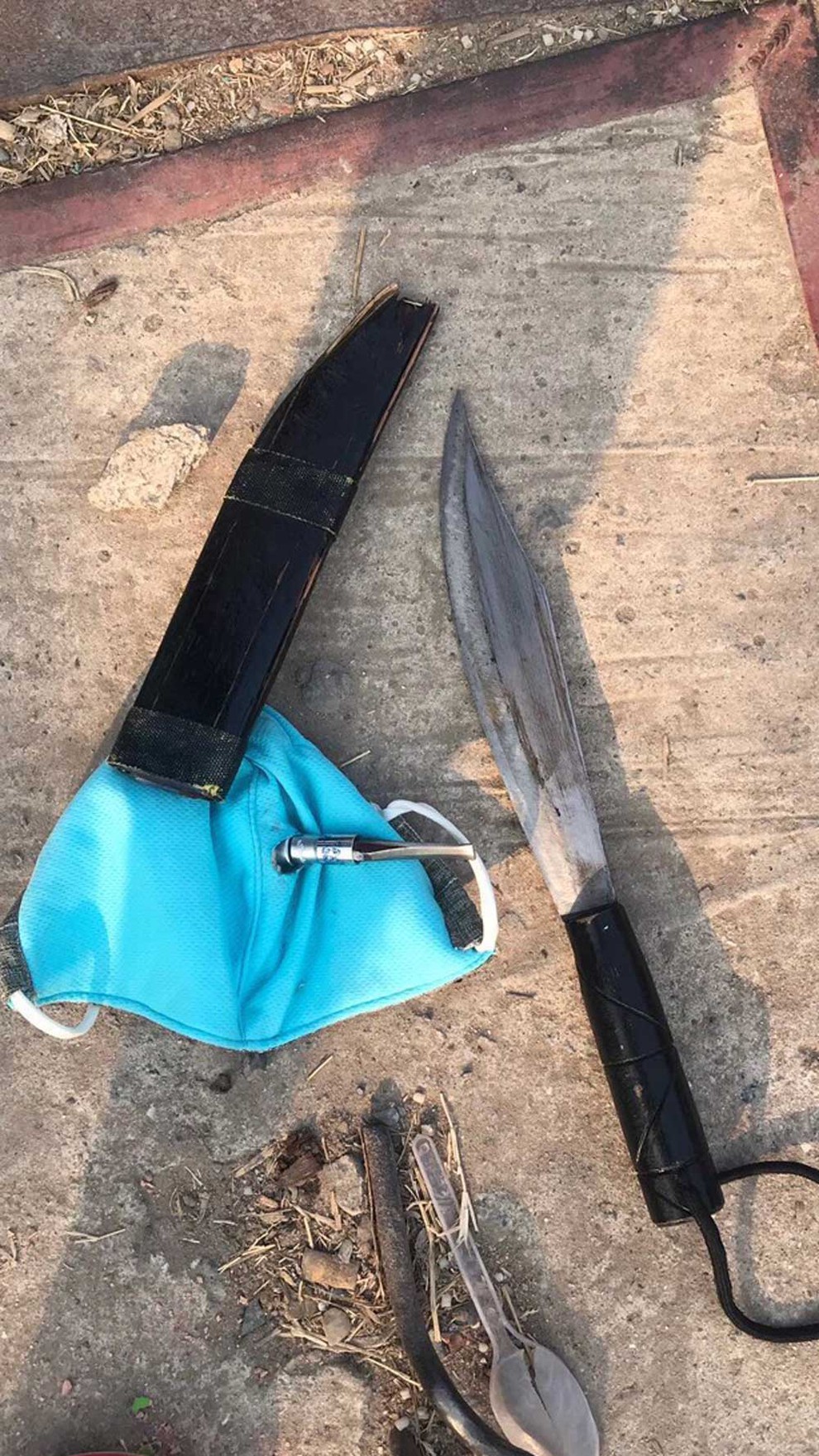 “Hiệp sĩ” đường phố ở Bình Dương bị bắn khi truy bắt trộm “Hiệp sĩ” đường phố ở Bình Dương bị bắn khi truy bắt trộm