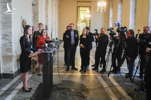 Xuất thân đặc biệt của nữ nguyên thủ đương nhiệm trẻ nhất thế giới Xuất thân đặc biệt của nữ nguyên thủ đương nhiệm trẻ nhất thế giới