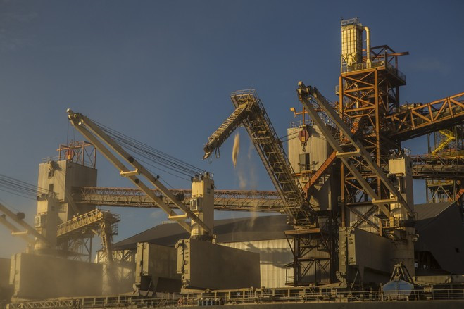 Các quốc gia thấy cơ hội trong chiến tranh thương mại Mỹ - Trung