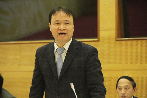 Xe công đón người nhà Bộ trưởng: Bài học rút kinh nghiệm chung, không tái phạm Xe công đón người nhà Bộ trưởng: Bài học rút kinh nghiệm chung, không tái phạm