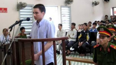 Vụ án Hồ Duy Hải: Xử theo sự thật khách quan hay theo dư luận? Vụ án Hồ Duy Hải: Xử theo sự thật khách quan hay theo dư luận?