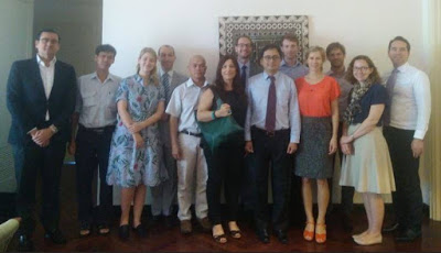 Ai cho phép áp đặt nhân quyền lên nước khác? Ai cho phép áp đặt nhân quyền lên nước khác?