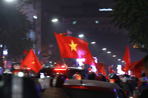 U.23 Việt Nam vào bán kết tuyệt vời: Biển người ra đường ăn mừng U.23 Việt Nam vào bán kết tuyệt vời: Biển người ra đường ăn mừng