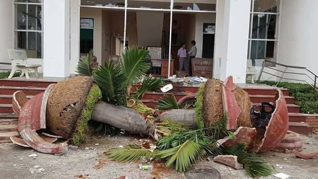 Tạm giữ hơn 100 người quá khích gây rối tại Bình Thuận