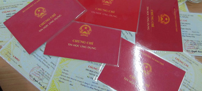 Đại biểu Quốc hội đề nghị xác minh bằng cấp của Bí thư Tỉnh ủy Hải Dương Đại biểu Quốc hội đề nghị xác minh bằng cấp của Bí thư Tỉnh ủy Hải Dương