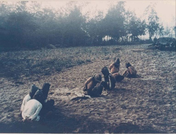 Những hình ảnh về vụ thảm sát Mỹ Lai Những hình ảnh về vụ thảm sát Mỹ Lai