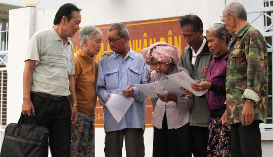 Nhận quyết định đình chỉ điều tra sau 40 năm gánh nỗi oan Nhận quyết định đình chỉ điều tra sau 40 năm gánh nỗi oan