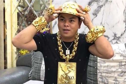 Phúc XO bị truy tố khung hình phạt 7-15 năm tù Phúc XO bị truy tố khung hình phạt 7-15 năm tù