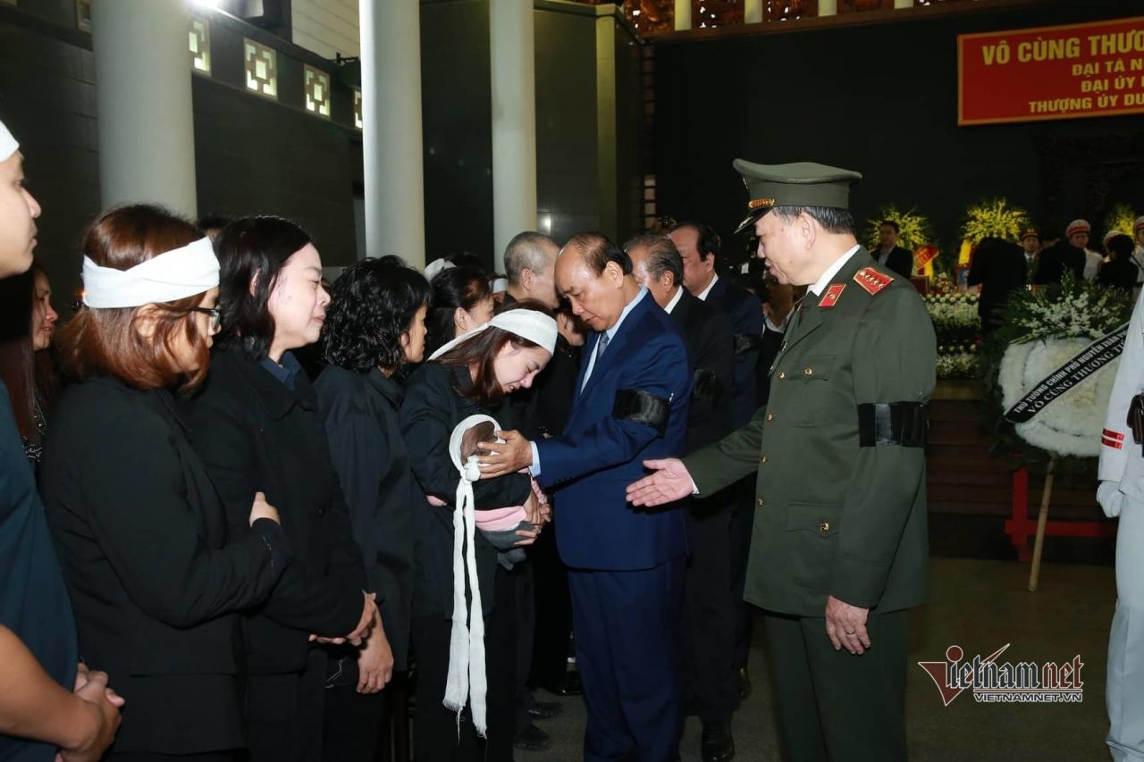 Những kẻ cố tình xuyên tạc vụ Đông Tâm có dám nhìn vào những hình ảnh này ? Những kẻ cố tình xuyên tạc vụ Đông Tâm có dám nhìn vào những hình ảnh này ?