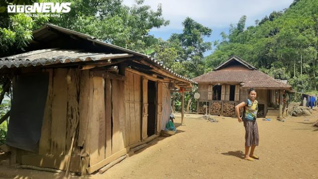 Cán bộ xã 'ngồi nhầm' danh sách hộ cận nghèo Cán bộ xã 'ngồi nhầm' danh sách hộ cận nghèo