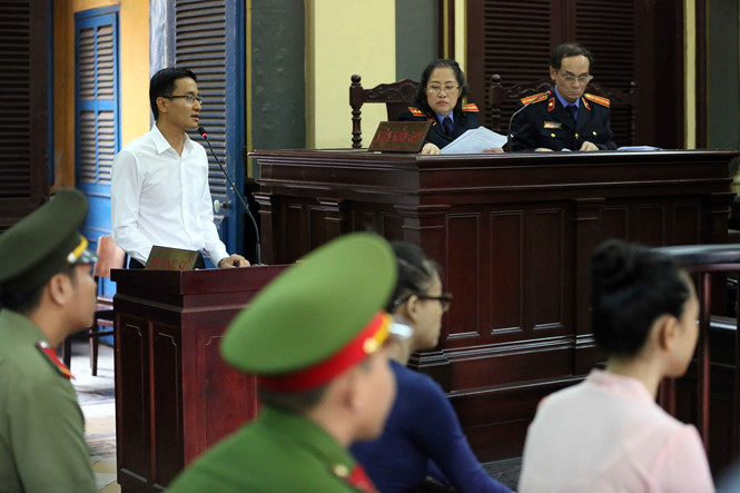 Miễn trách nhiệm hình sự đối với Trương Hồ Phương Nga: 2 năm tạm giam có được xem là “oan sai” ? Miễn trách nhiệm hình sự đối với Trương Hồ Phương Nga: 2 năm tạm giam có được xem là “oan sai” ?