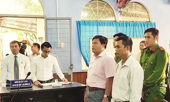 Cách chức Phó phòng Cảnh sát kinh tế Công an tỉnh Sóc Trăng Cách chức Phó phòng Cảnh sát kinh tế Công an tỉnh Sóc Trăng