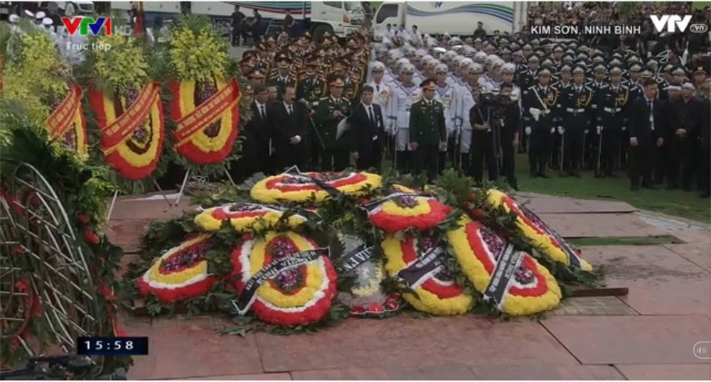 Lễ an táng Chủ tịch nước Trần Đại Quang tại quê nhà Lễ an táng Chủ tịch nước Trần Đại Quang tại quê nhà