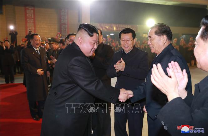 Nhà lãnh đạo Triều Tiên Kim Jong-un vui mừng khi đặt chân tới đất Nga, để ngỏ khả năng thăm Nga lần nữa