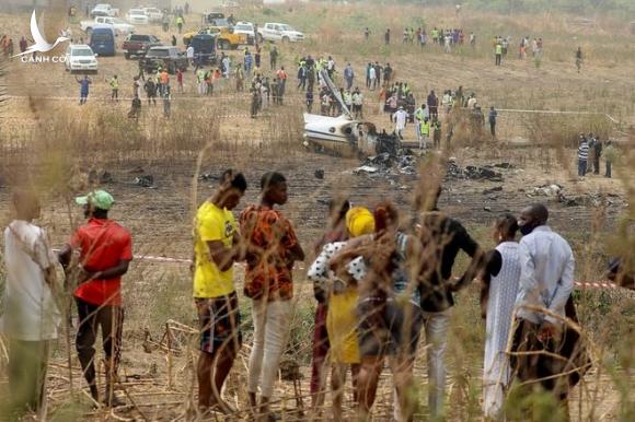 Rơi máy bay quân sự, 7 người thiệt mạng Rơi máy bay quân sự, 7 người thiệt mạng