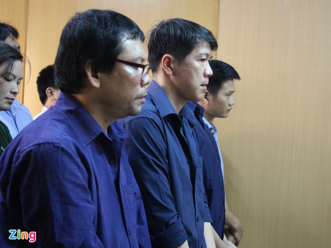 Hủy án vụ logo 'xe vua', điều tra 80 CSGT nhận hối lộ Hủy án vụ logo 'xe vua', điều tra 80 CSGT nhận hối lộ