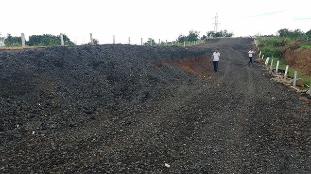 Gia Lai: Tạm dừng thi công đường Gia Lai: Tạm dừng thi công đường