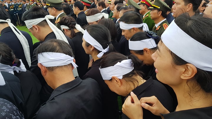 Lễ an táng Chủ tịch nước Trần Đại Quang tại quê nhà Lễ an táng Chủ tịch nước Trần Đại Quang tại quê nhà