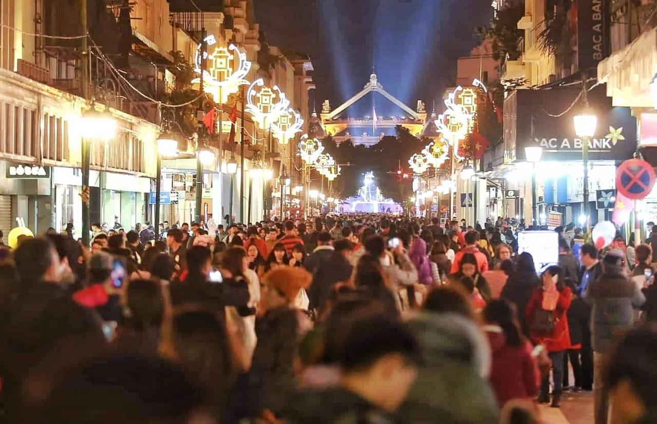 Rộn ràng đón năm mới 2019 khắp 3 miền Rộn ràng đón năm mới 2019 khắp 3 miền