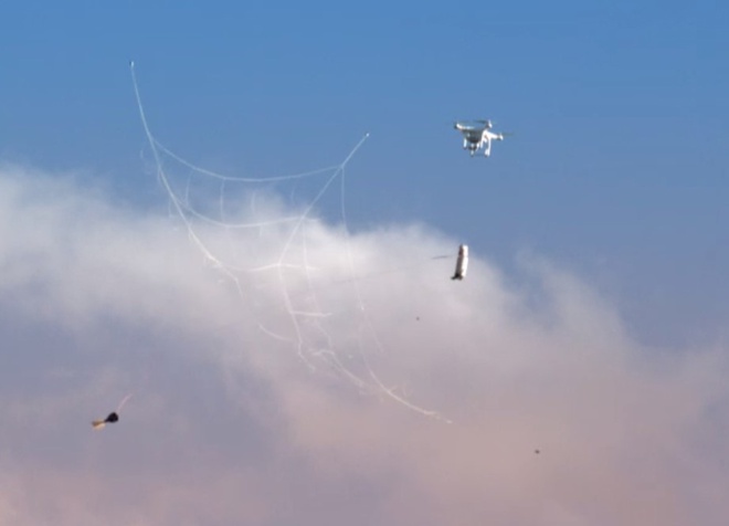 Súng bắn flycam hoạt động như thế nào? Súng bắn flycam hoạt động như thế nào?